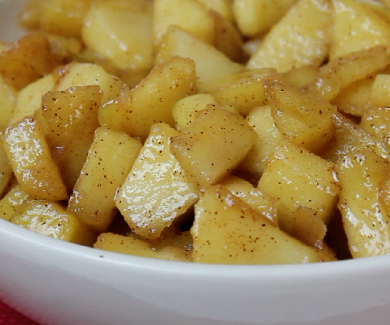 How to Make Copycat Cracker Barrel's Fried Apples