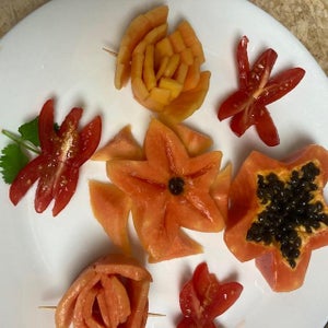 Papaya, Tomato & Cilantro Salad