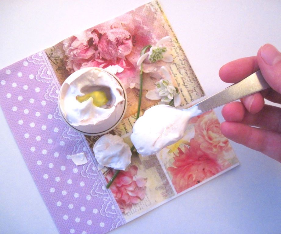 Deceptive BrEGGfast Dessert