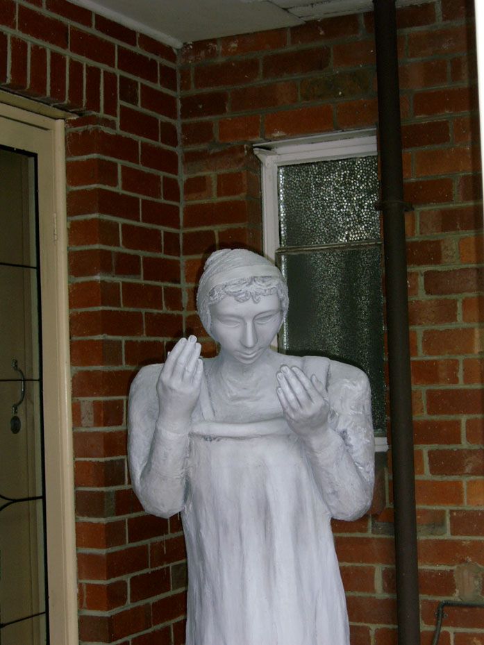 Doctor Who 'Weeping Angel' Halloween Decoration