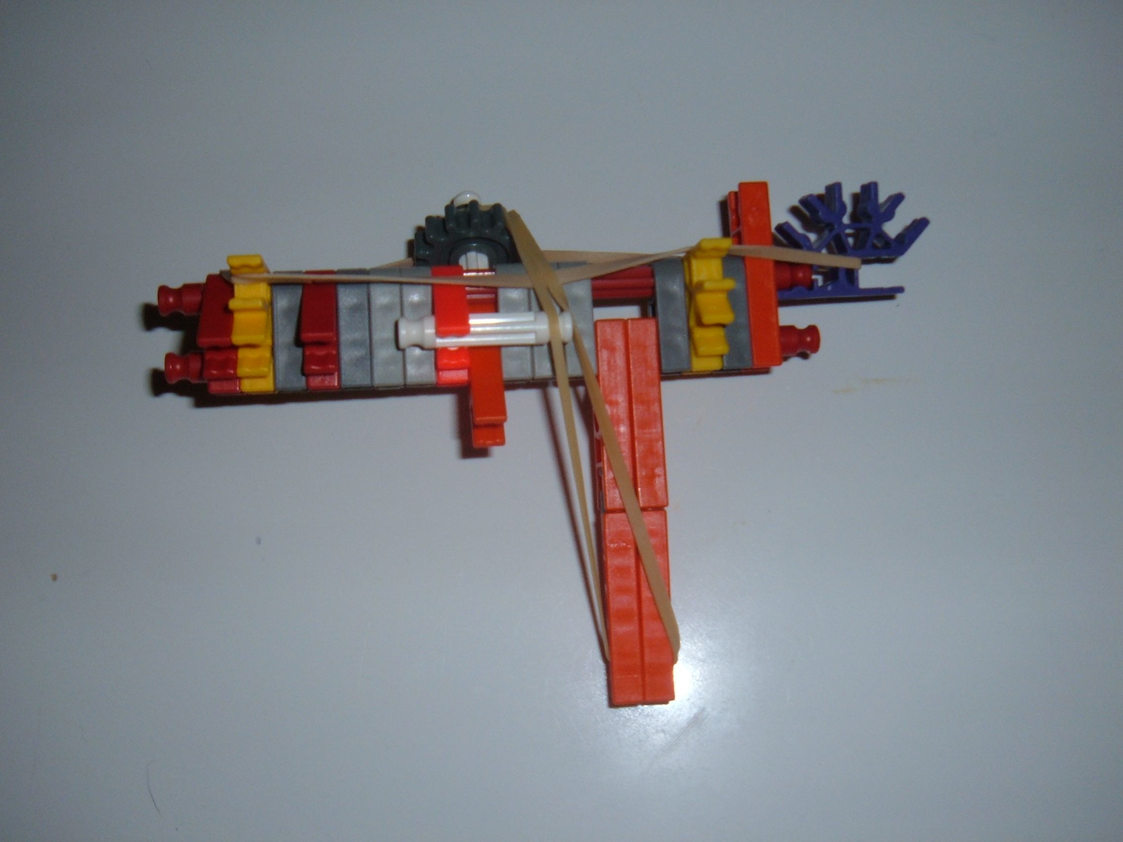 K'nex Spining Projectile Hand Gun
