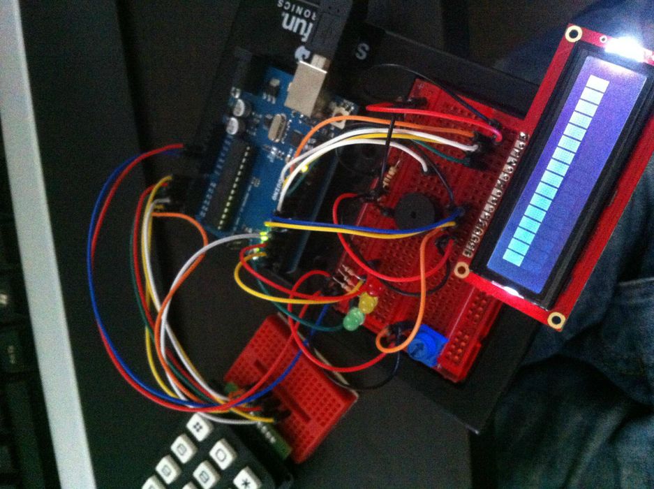 Arduino Bomb Project Arduino Defuseable Bomb, Perfect for Airsoft Games! (with Timer, LCD ...