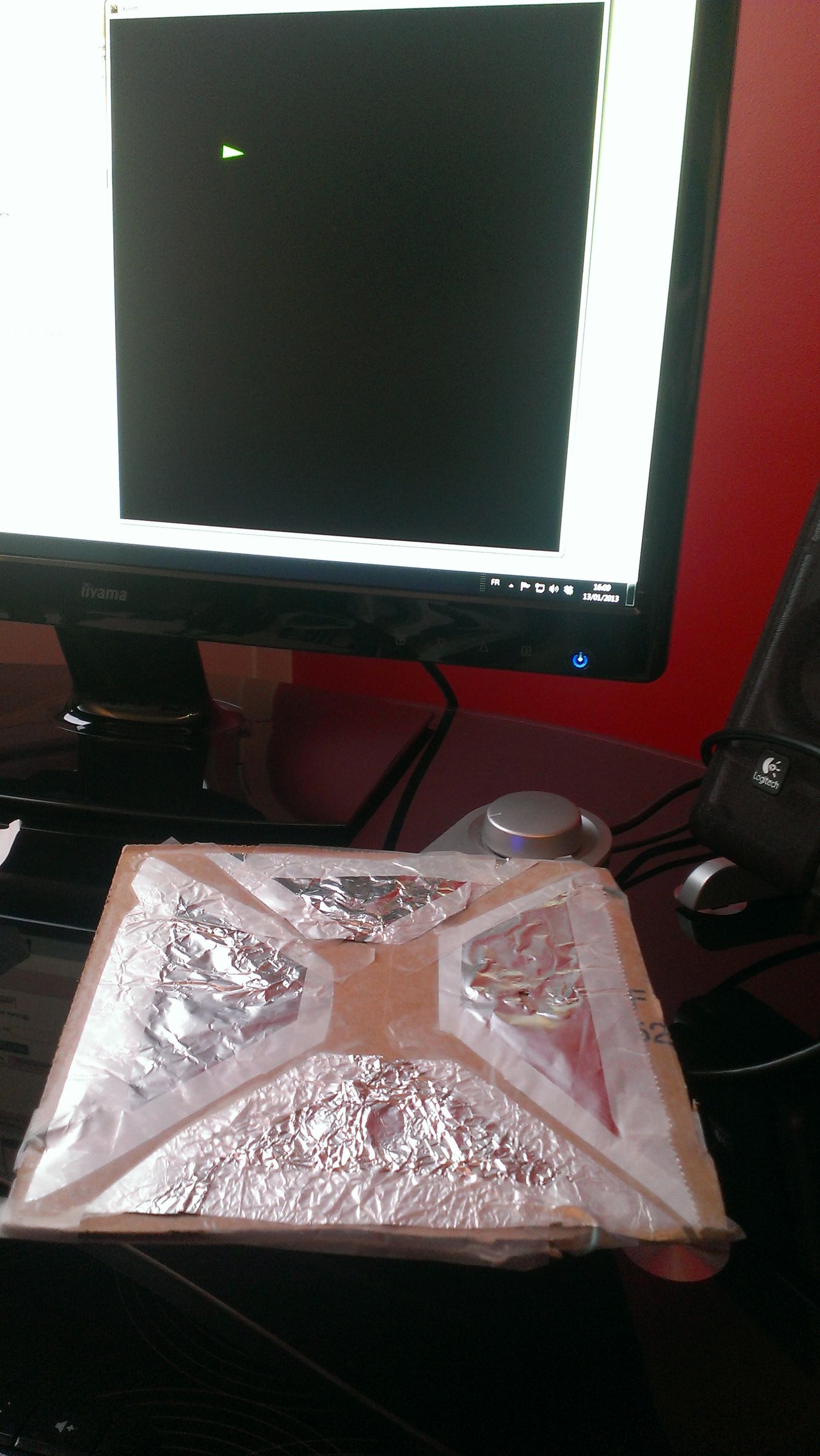 Tactile keyboard / game controller with Arduino and Processing