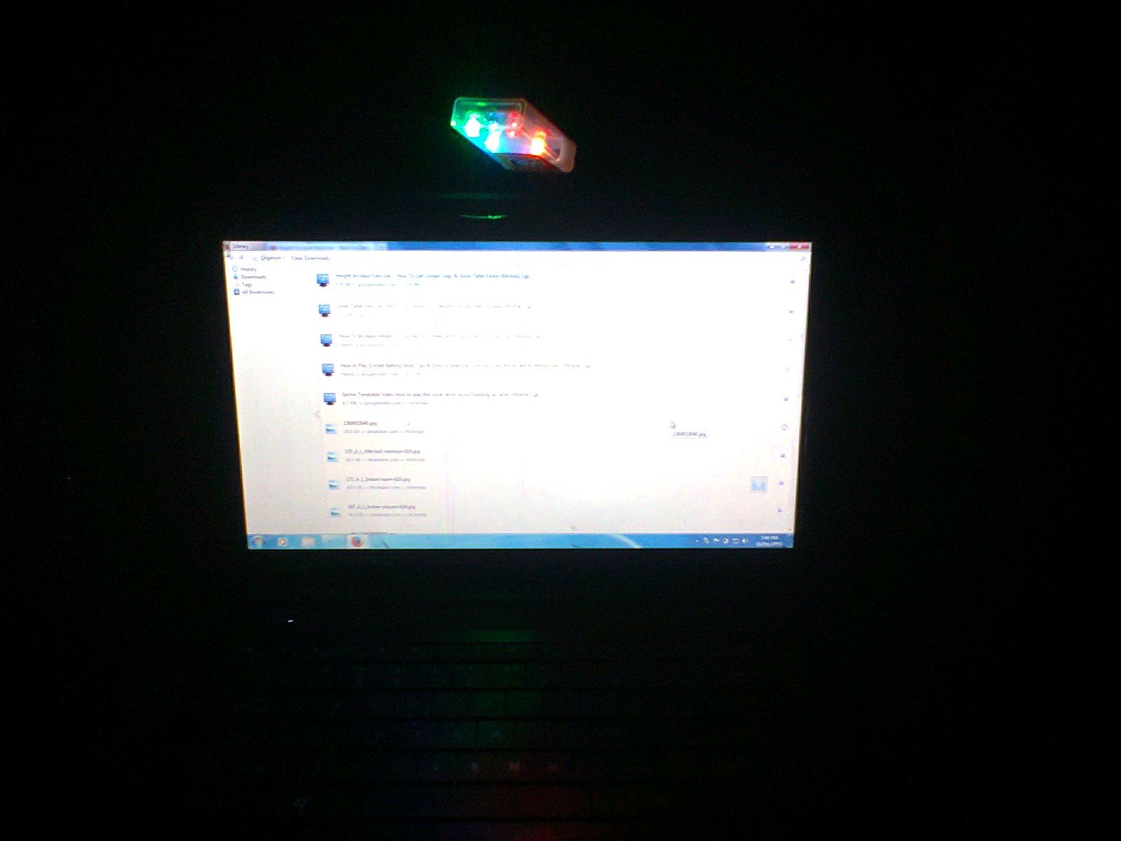 MAKE USB LIGHT FOR LAPTOPS IN 10 MINUTES : 4 Steps - Instructables