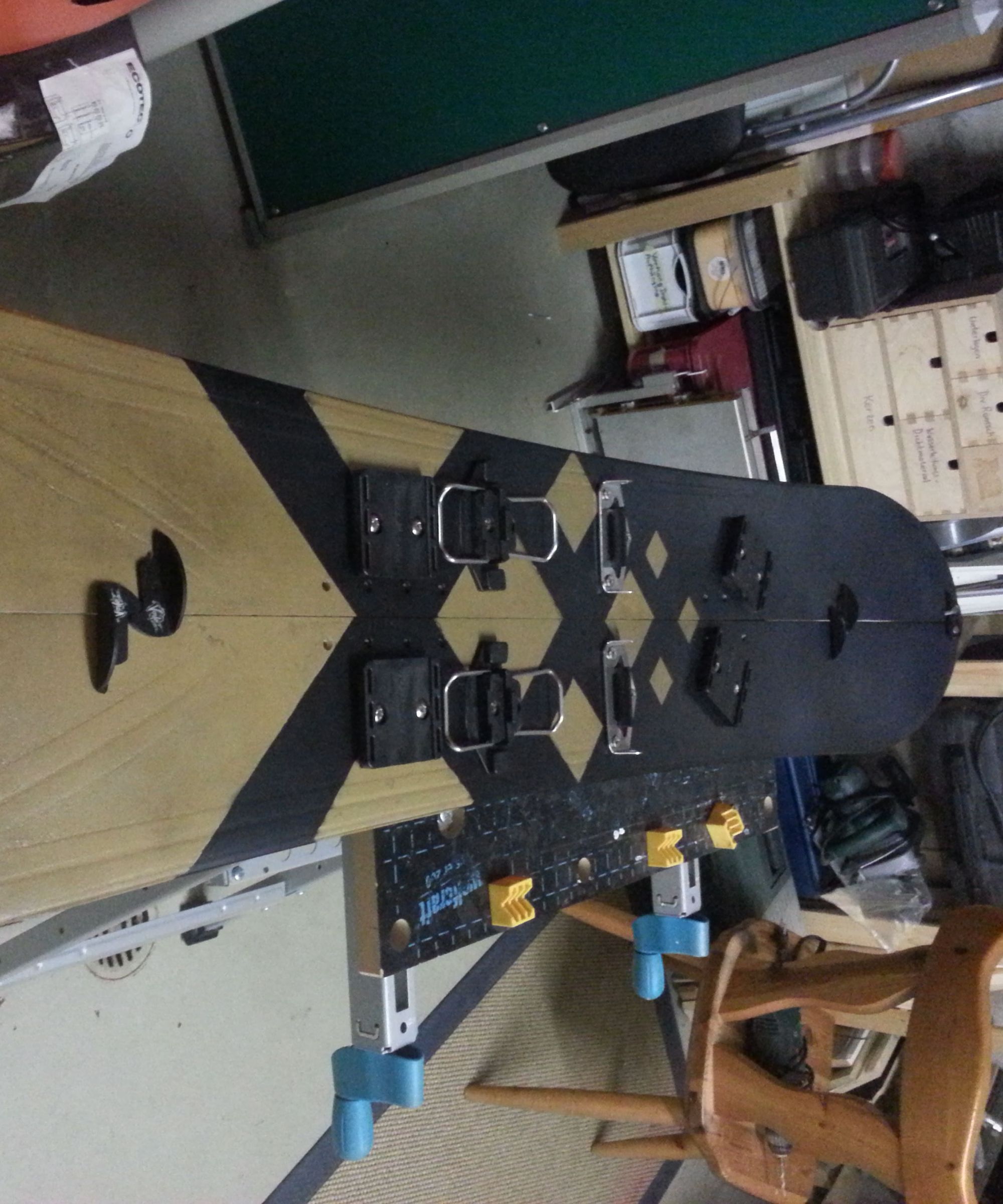 Turn Your Old Snowboard Into a Splitboard !