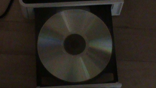 How to Use LightScribe and Lable Your Discs!