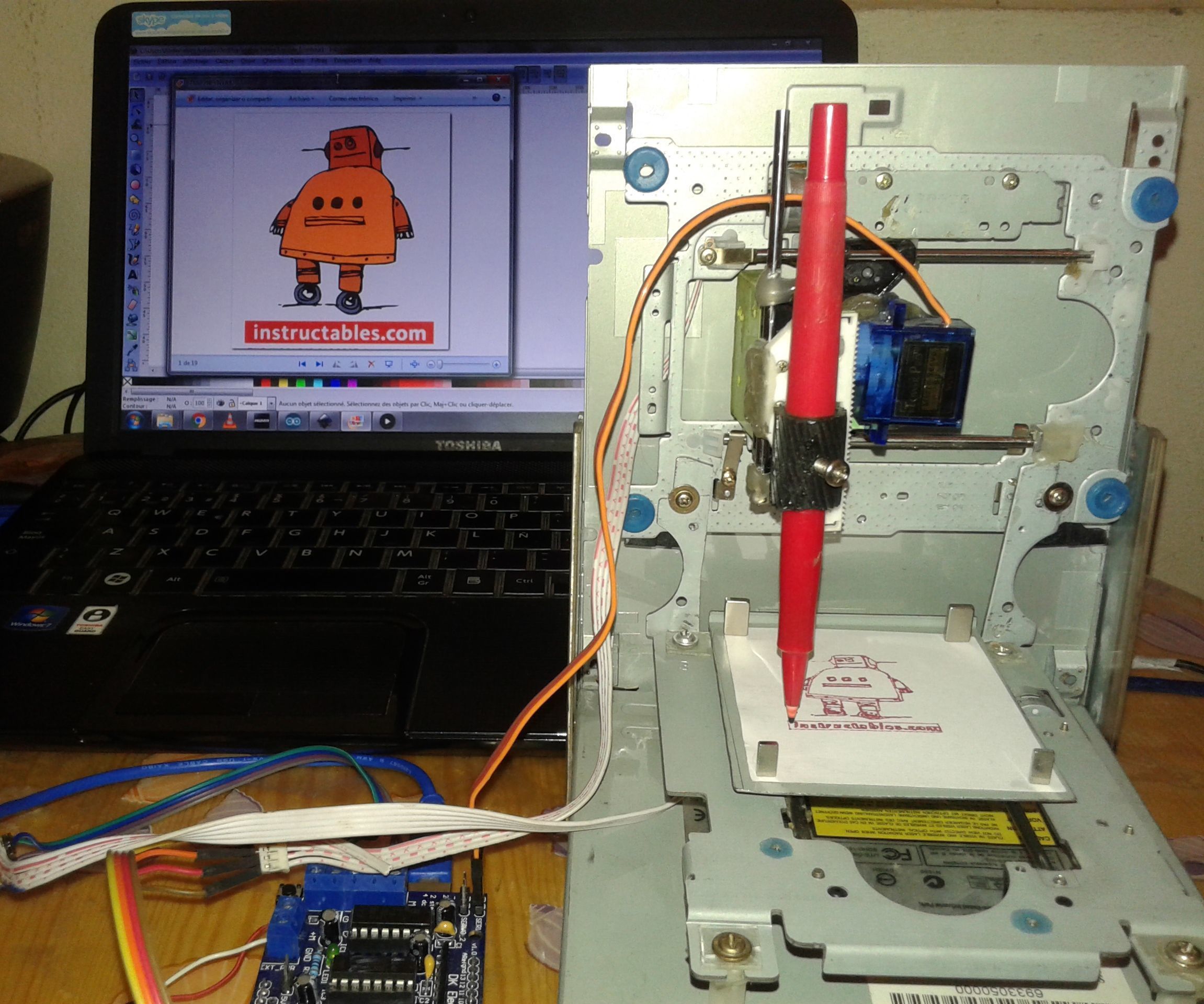 Drawing instructables robot by Mini CNC - Arduino - L293D Shield