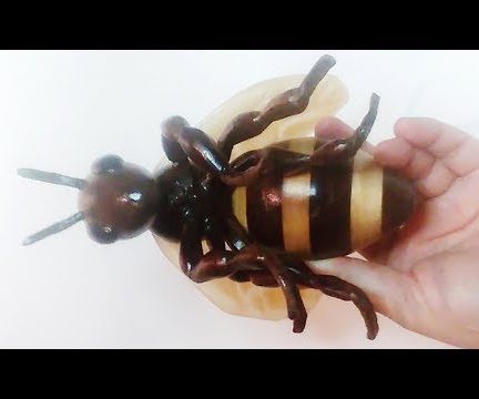 I Make a Honey Bee From Wood and Resin