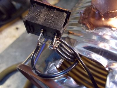 Add a Capacitor for a Fade Out Effect When Turned Off (Optional)