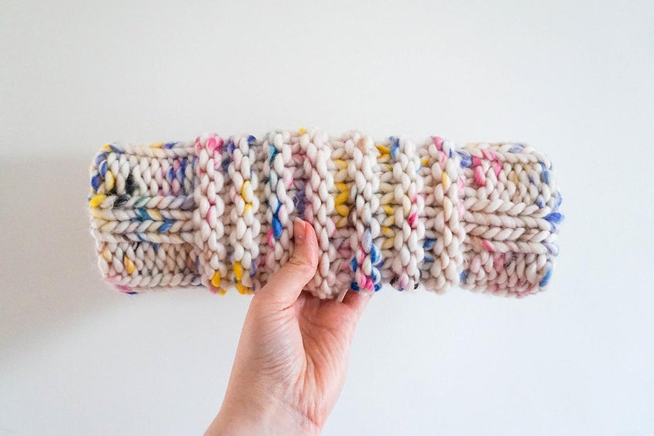 Kış İçin Rahat Bir El Isıtıcısı Nasıl Örülür | Ücretsiz Örgü Modeli