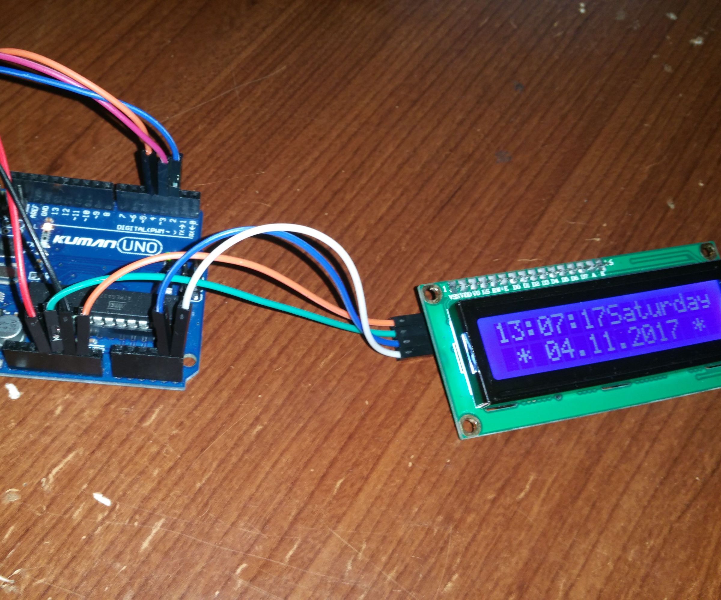 16x2 LCD Clock