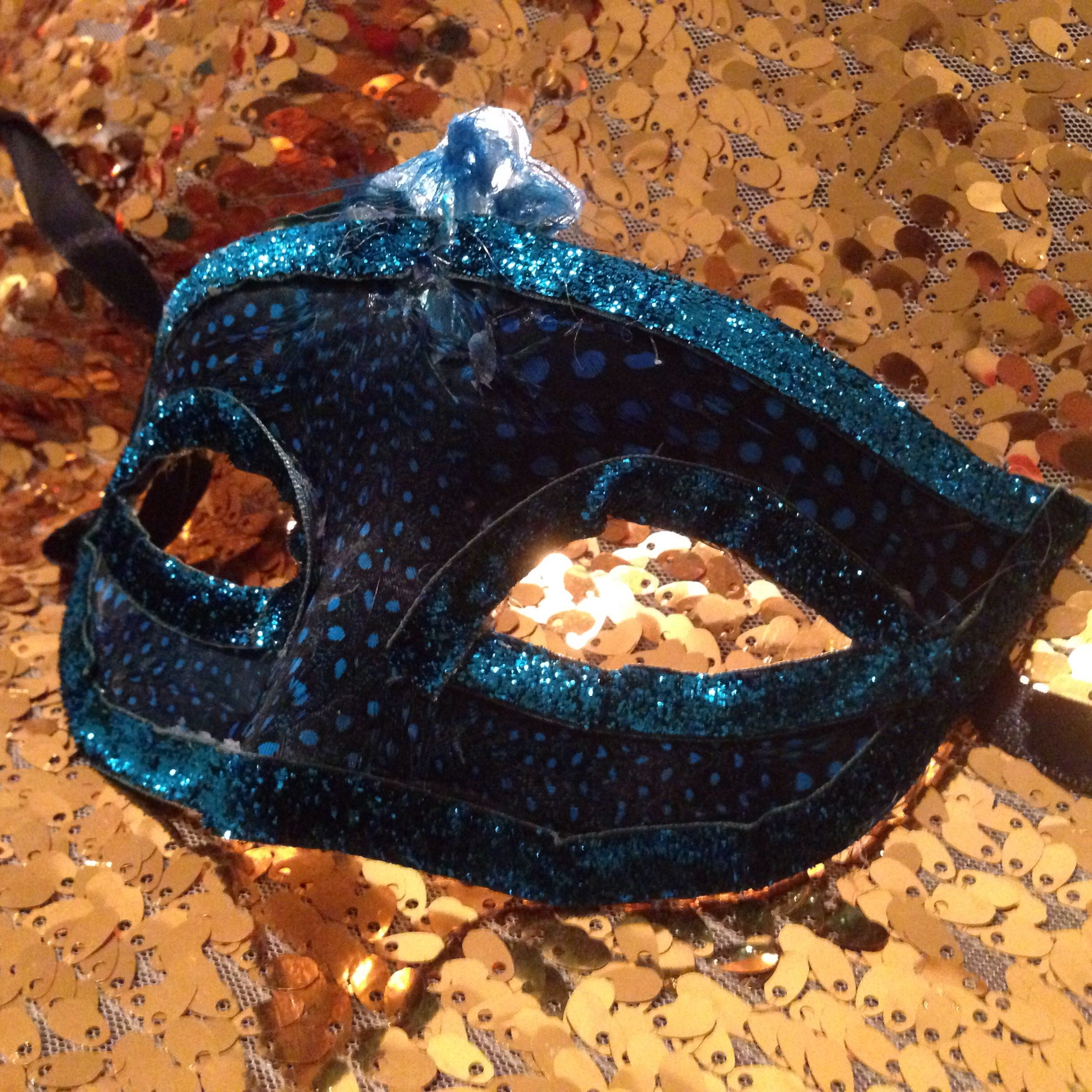 Peacock Masquerade 4 Steps Instructables