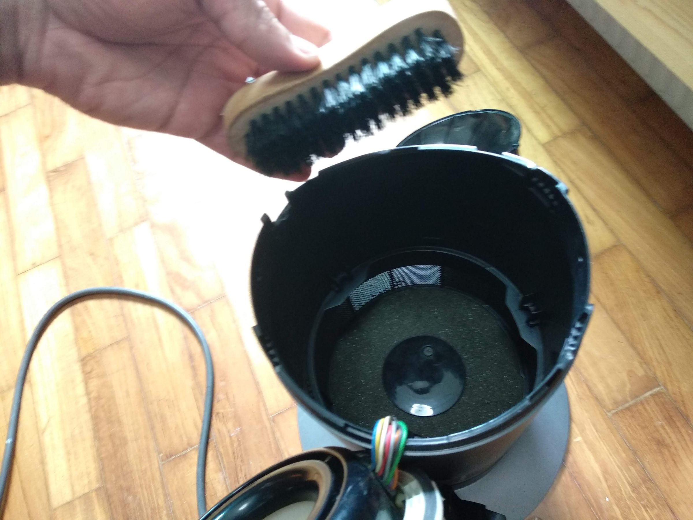 Dyson AM07 Bladeless Fan Disassembly for Cleaning and Maintenance 6