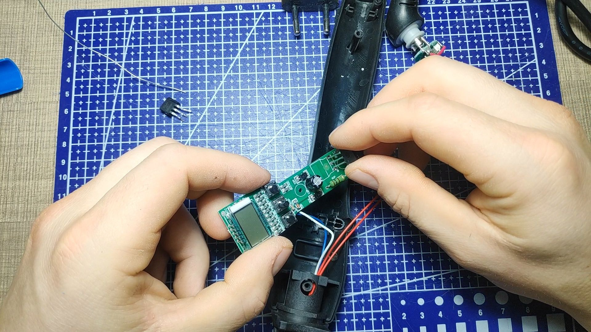 Curling Iron Repair Thyristor Diagnosis and Replacement 5 Steps