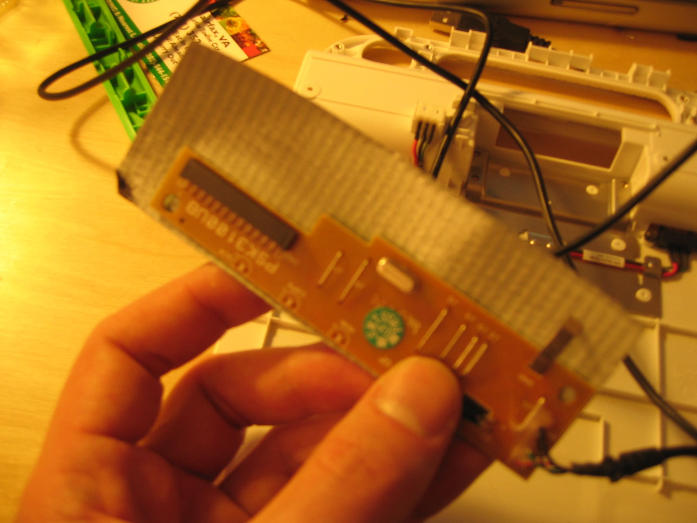 Installing a USB Keyboard Into an OLPC XO Laptop, Phase I 8 Steps (with Pictures) Instructables