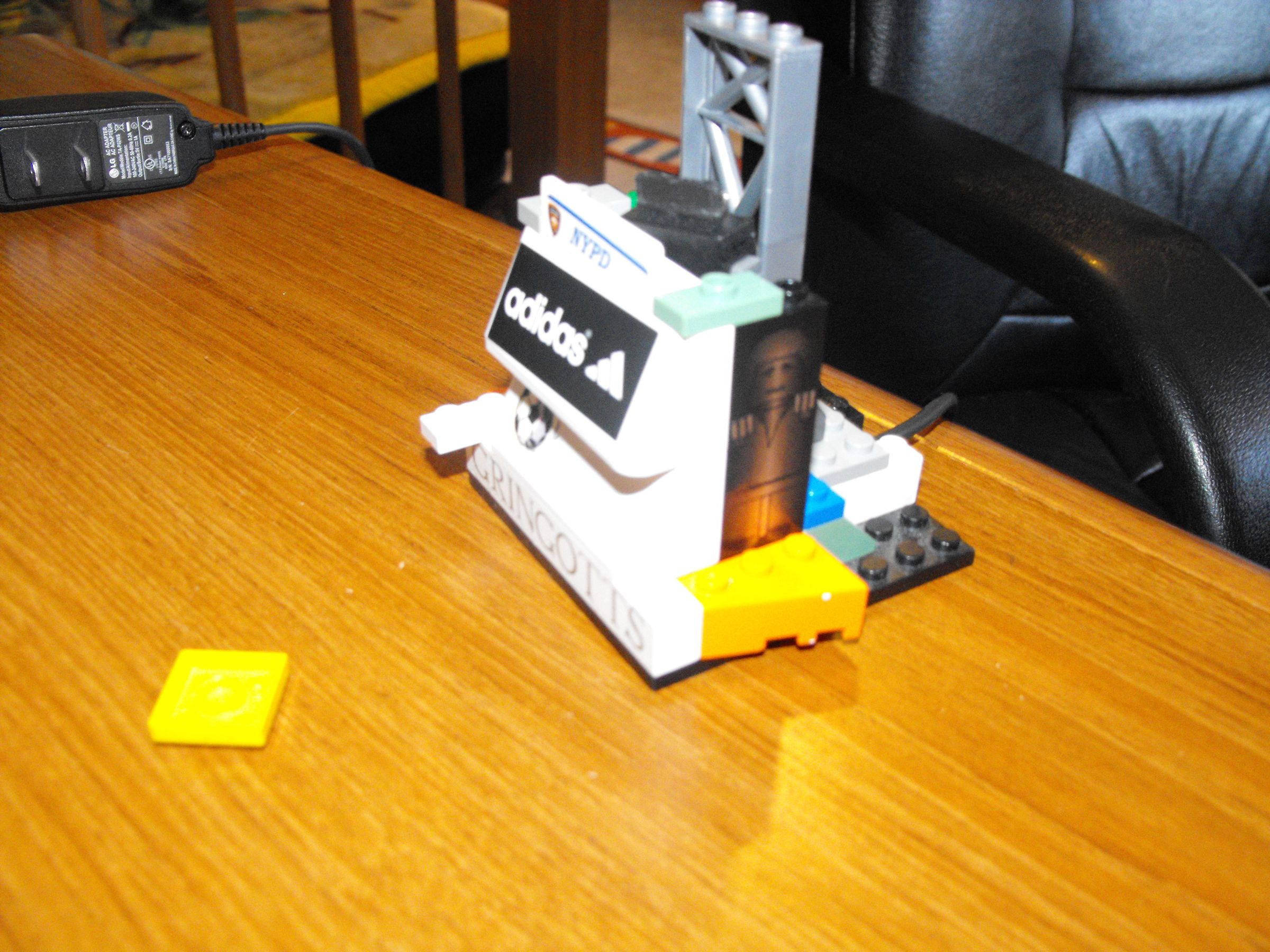 DIY Lego Cell Phone Holder/Charger