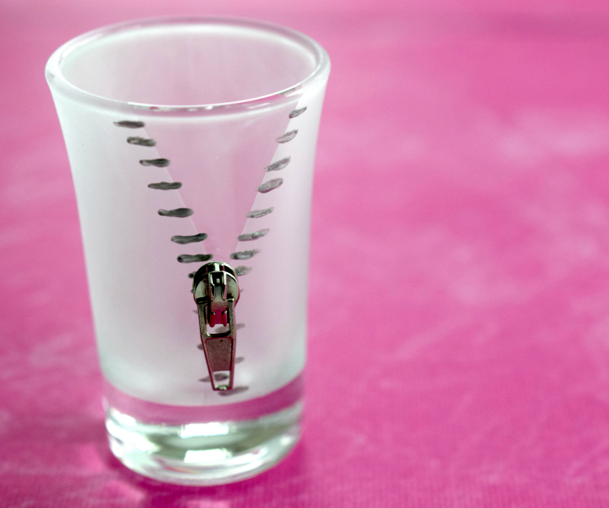 DIY Zipper Shot Glass