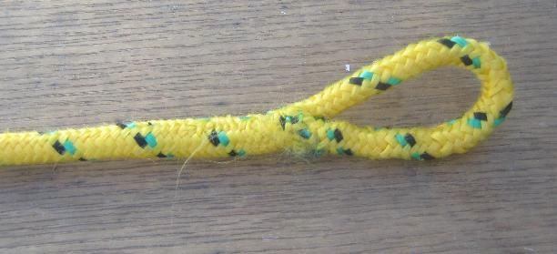 Eyesplice for Nonwoven Fabric-core Buoyant Rope
