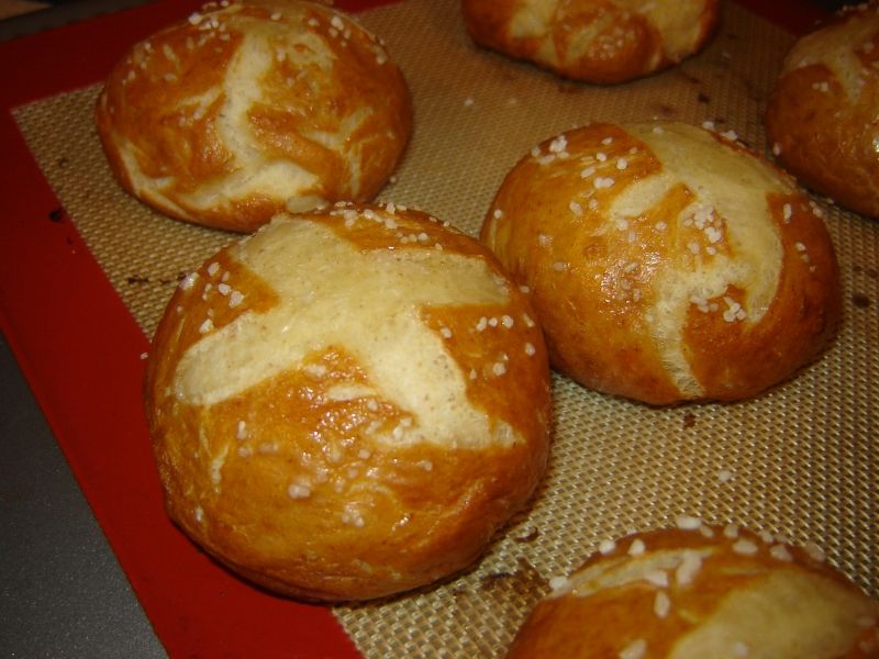 Pretzel Bread