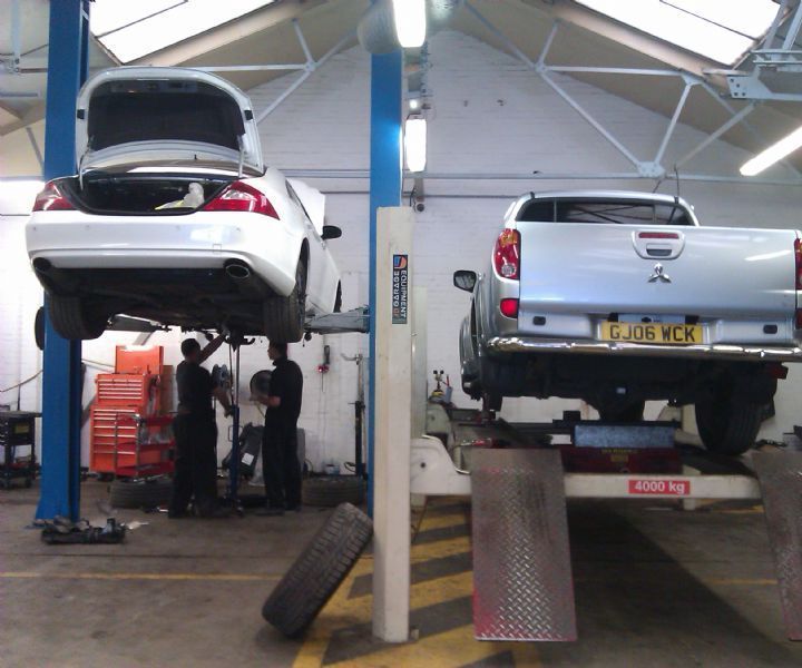 The Importance of Choosing the Right Oil for Your Car