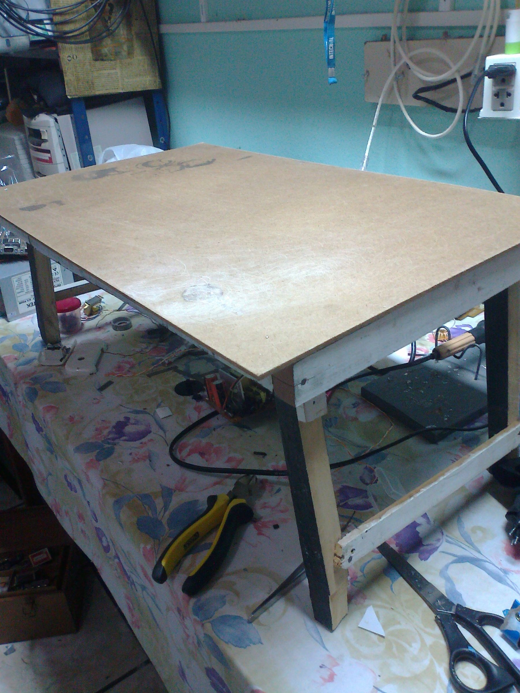 Diy Bed Table Instructables