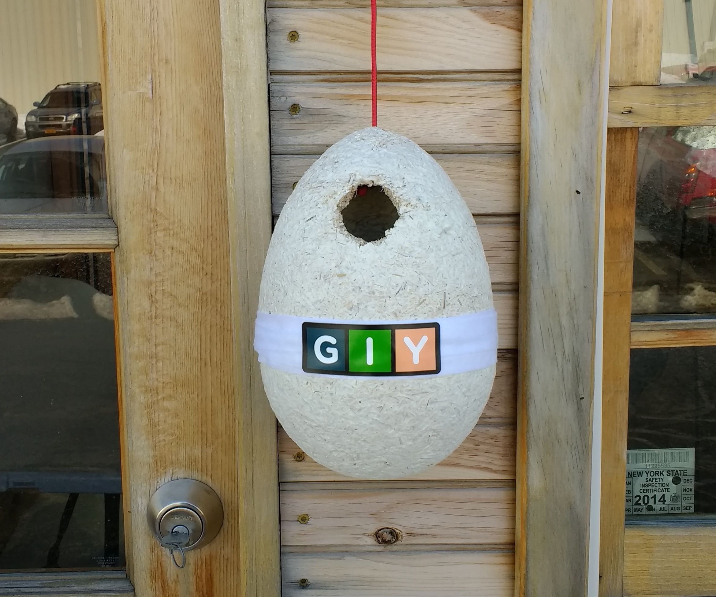 Ecovative GIY Birdhouse