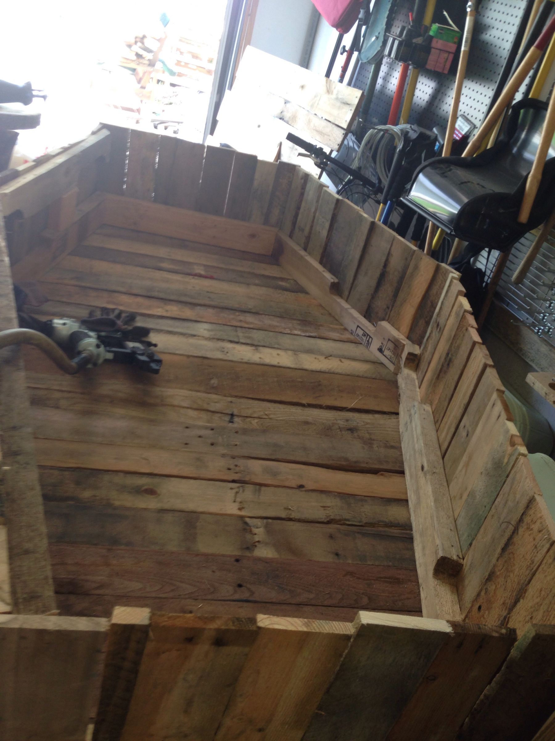 Coffin / Casket Made From Pallets 5 Steps Instructables