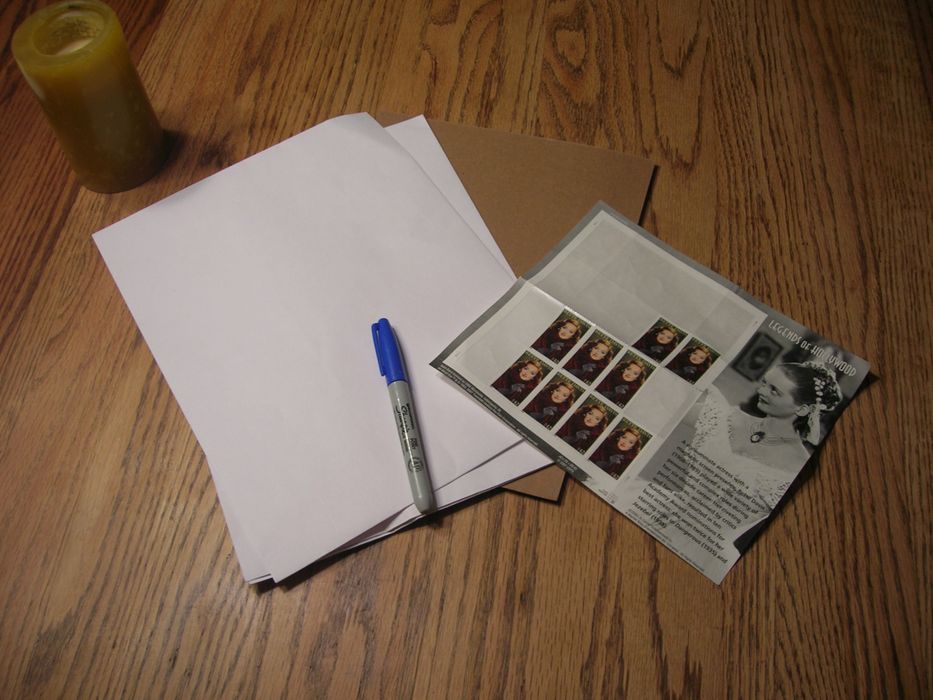 How to Get a Celebrity Autograph. : 7 Steps - Instructables