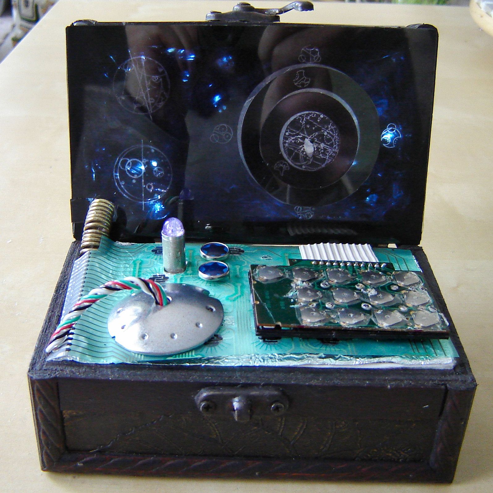 Dr. Who Inspired Desk Clock