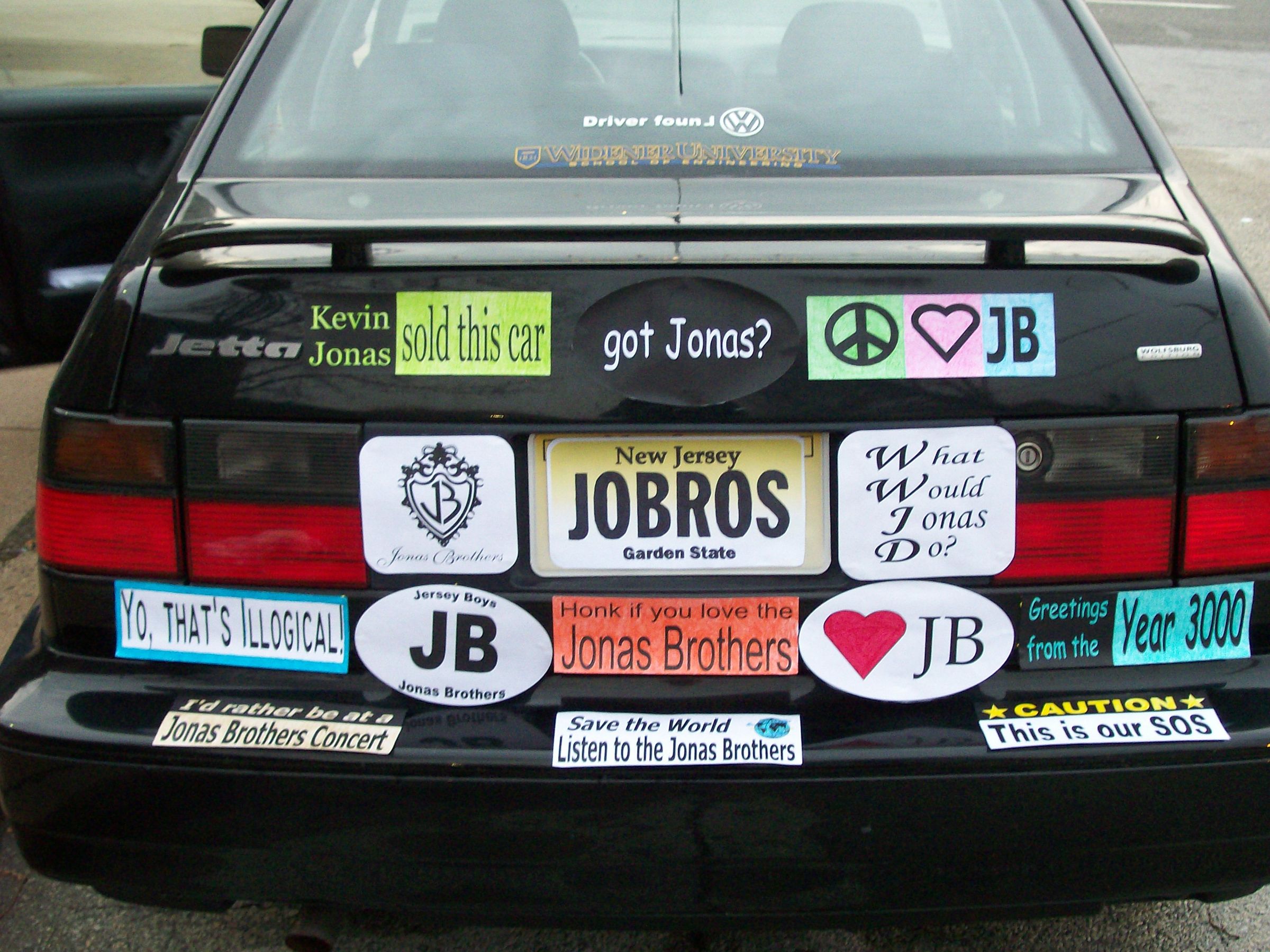 Bumper Stickers-Awesome Method for Advertising