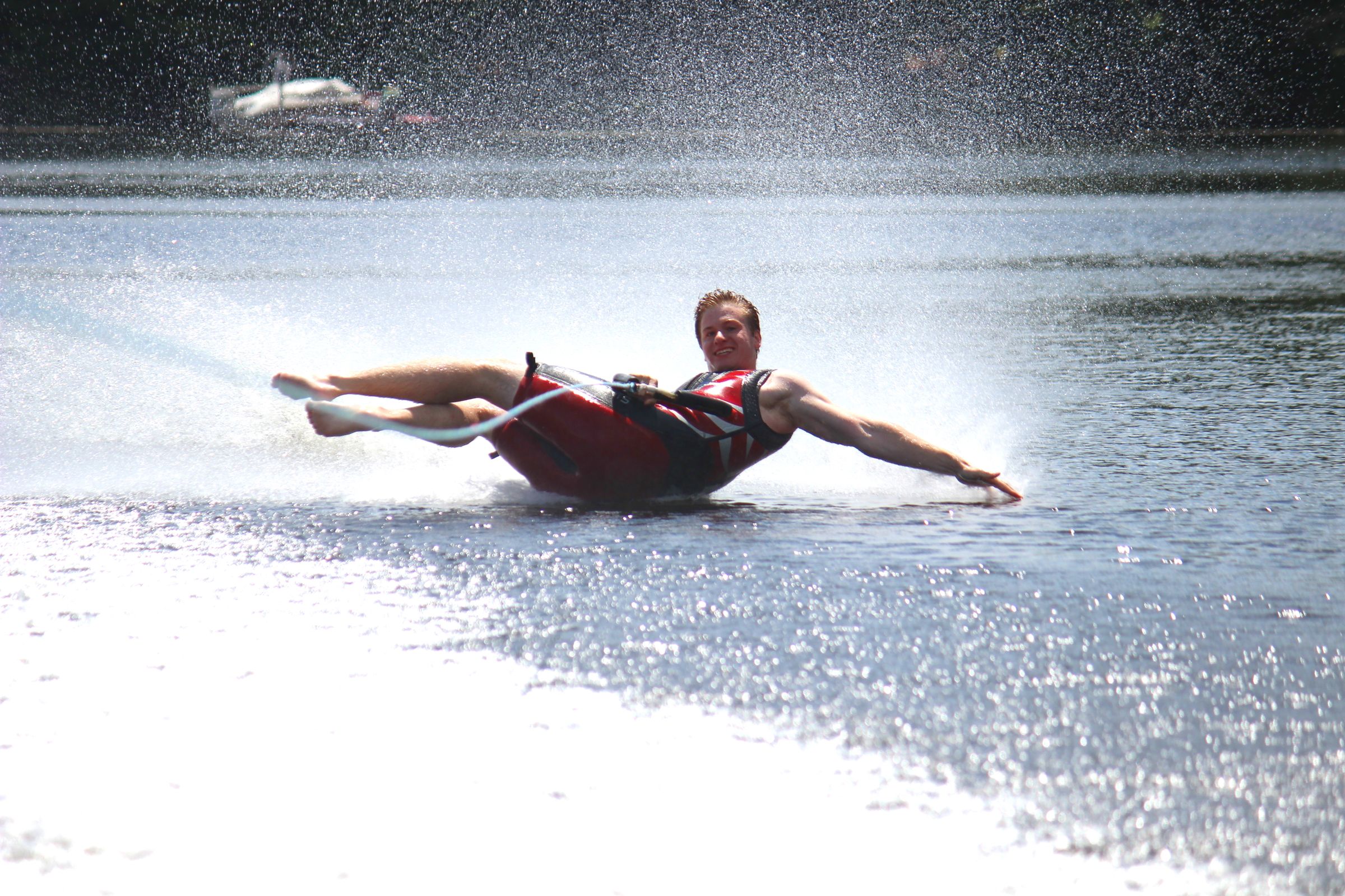 How to Barefoot Waterski 8 Steps (with Pictures) Instructables