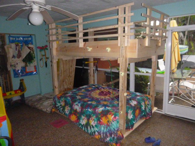 Play-Fort Tower Kids Zone