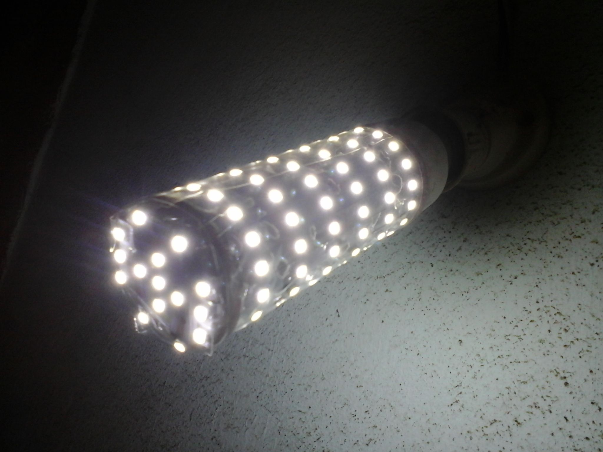 9 Watt 1200 Lm LED BULB