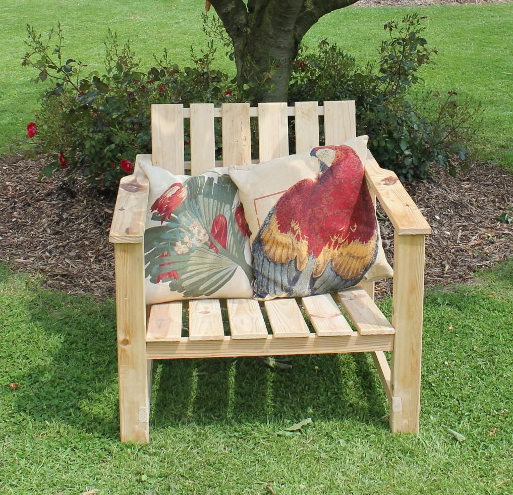 Pallet Wood Armchair for Home and Garden - Image 1