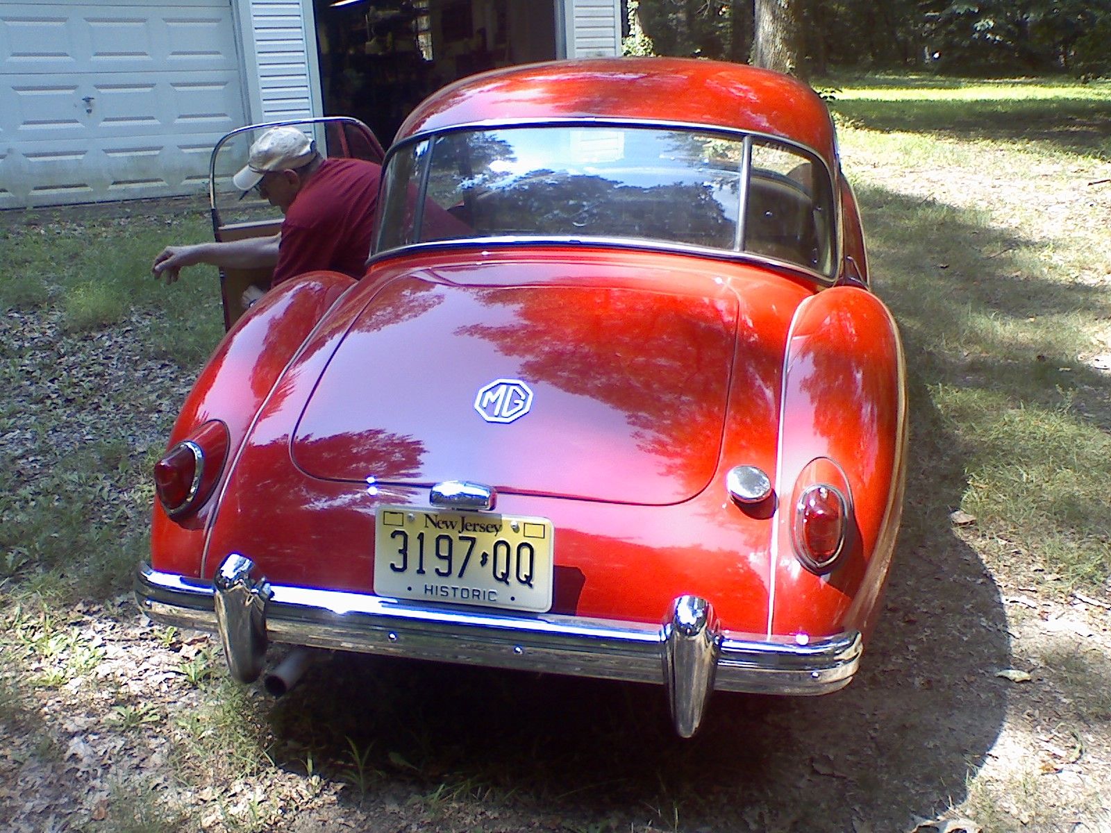 How to Paint a Car for Under  $100 (2)