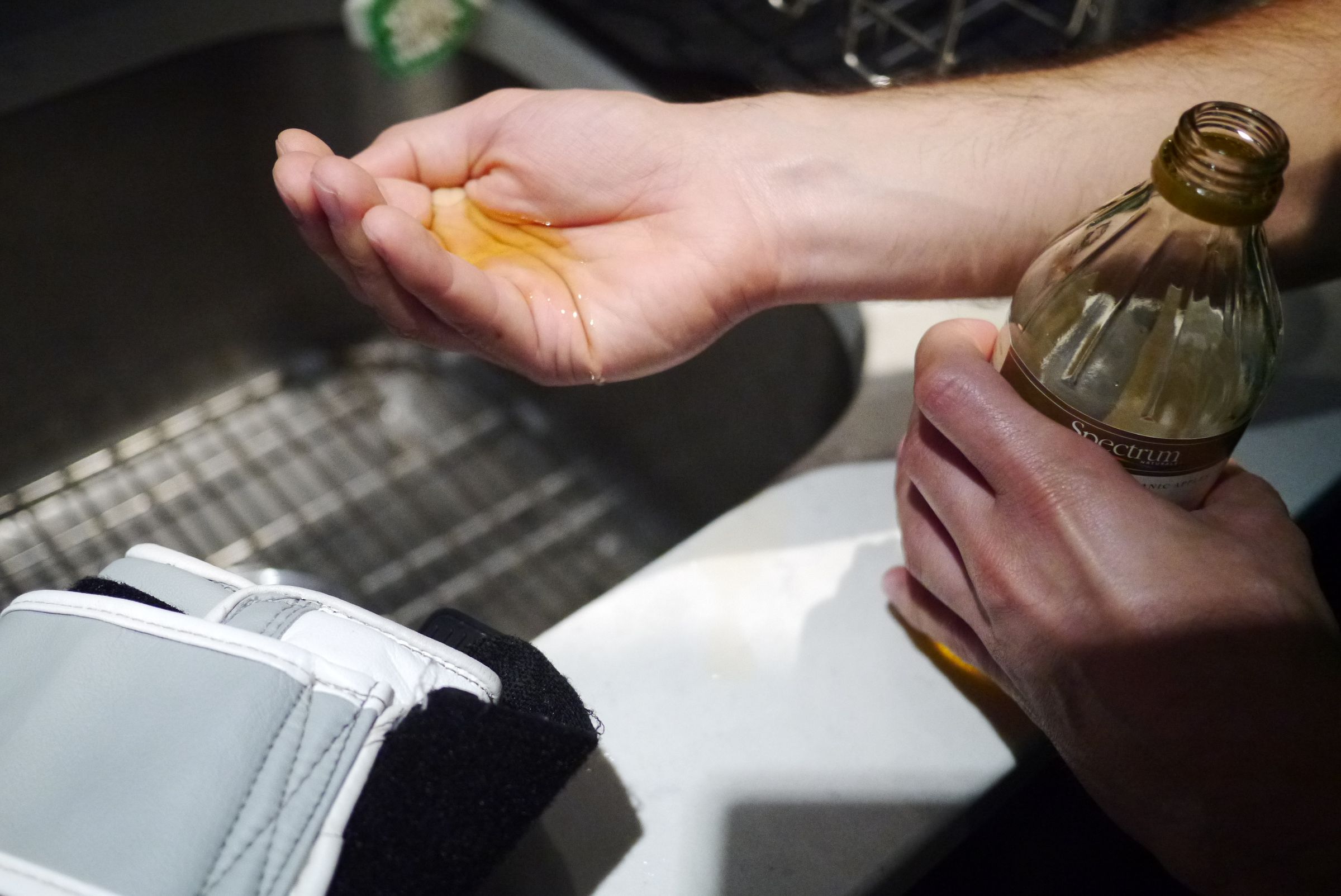 Destink Boxing Gloves Instructables