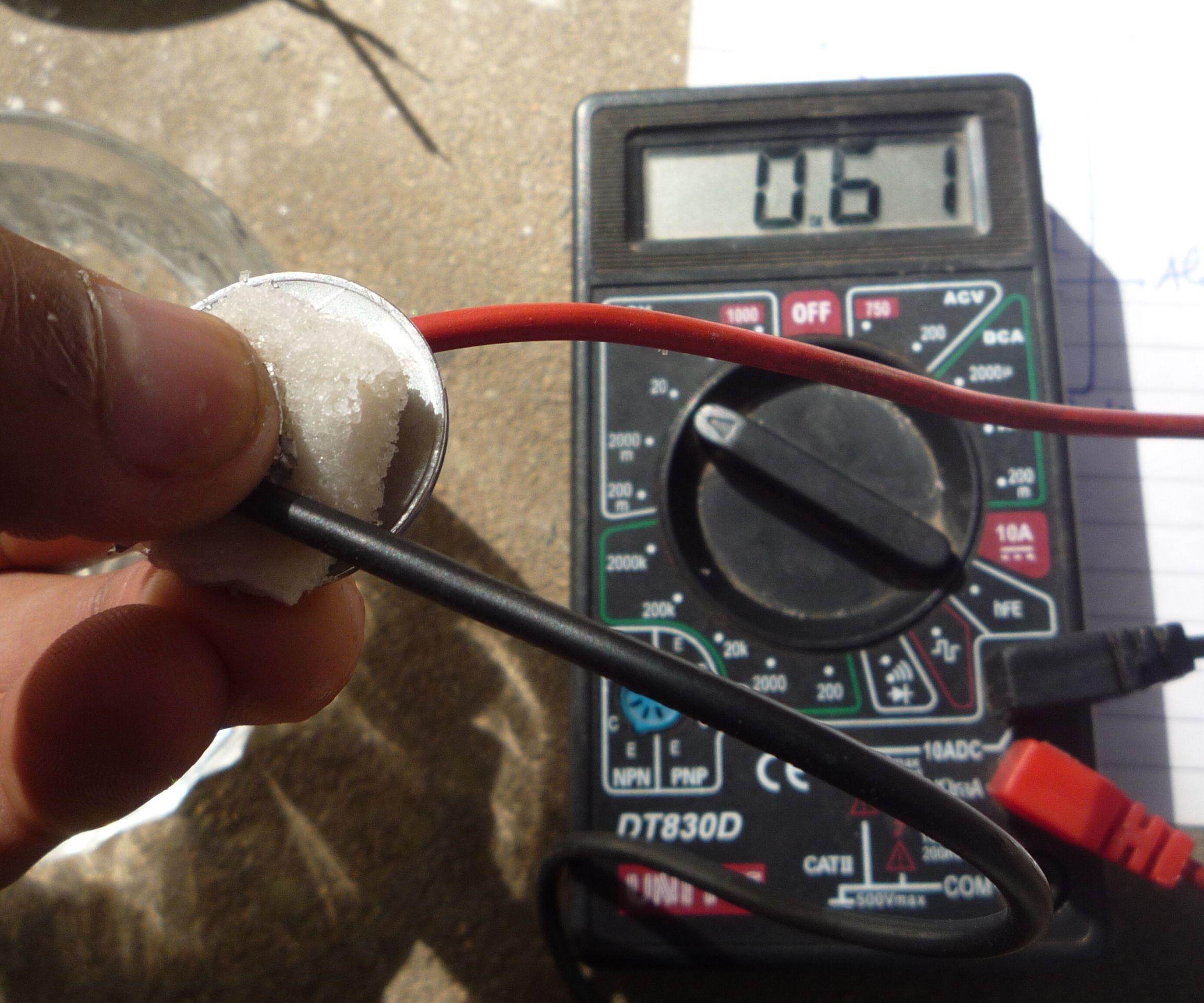 Water Powered Flashlight and Mobile Charger