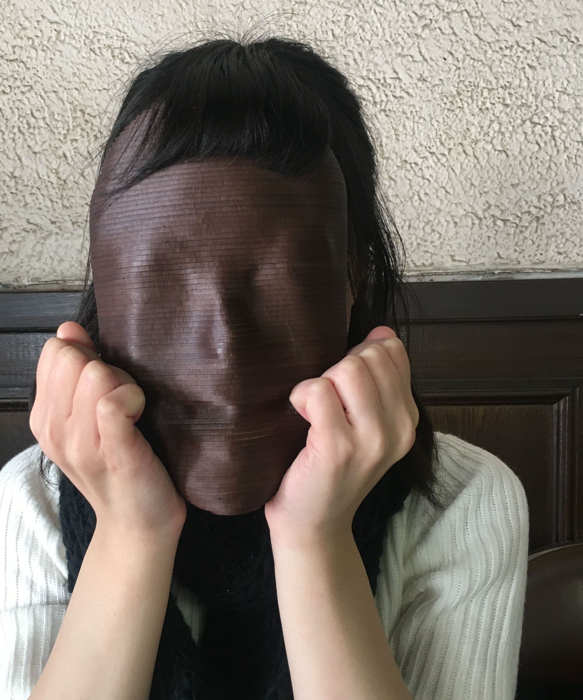 坐ることを迎合する椅子