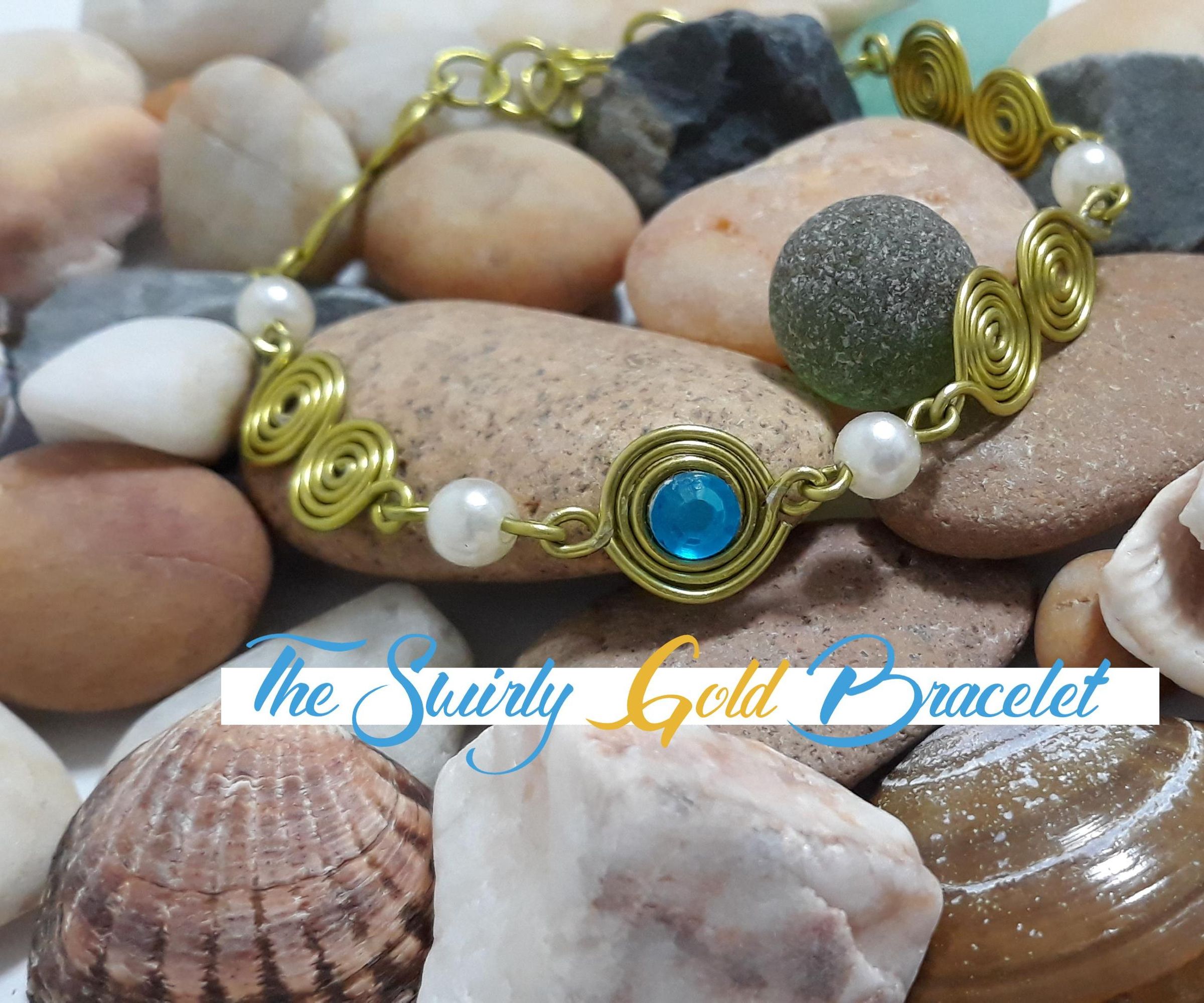 The Swirly Gold Wire Bracelet