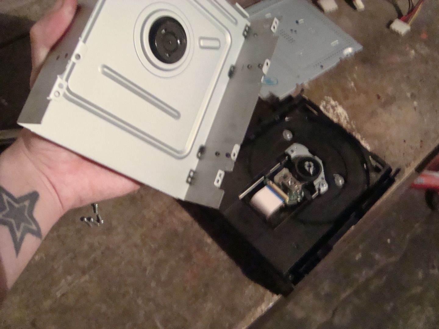 Free Energy With a Dvd Drive : 5 Steps - Instructables