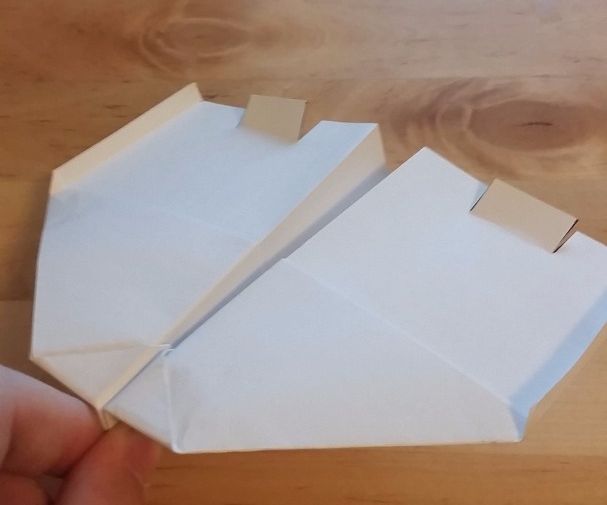 How to Make a Gliding Stunt Paper Airplane