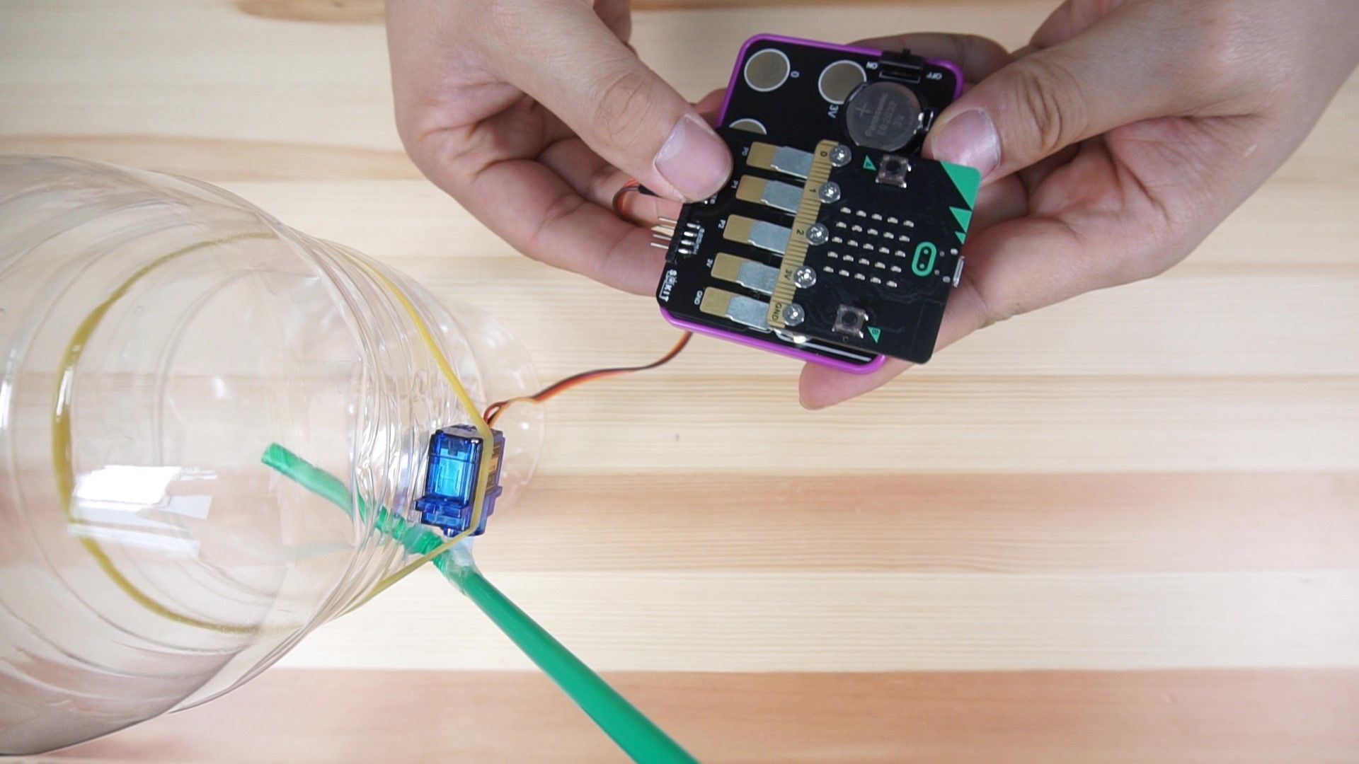 A Simple Automatic Watering System_microbit Instructables
