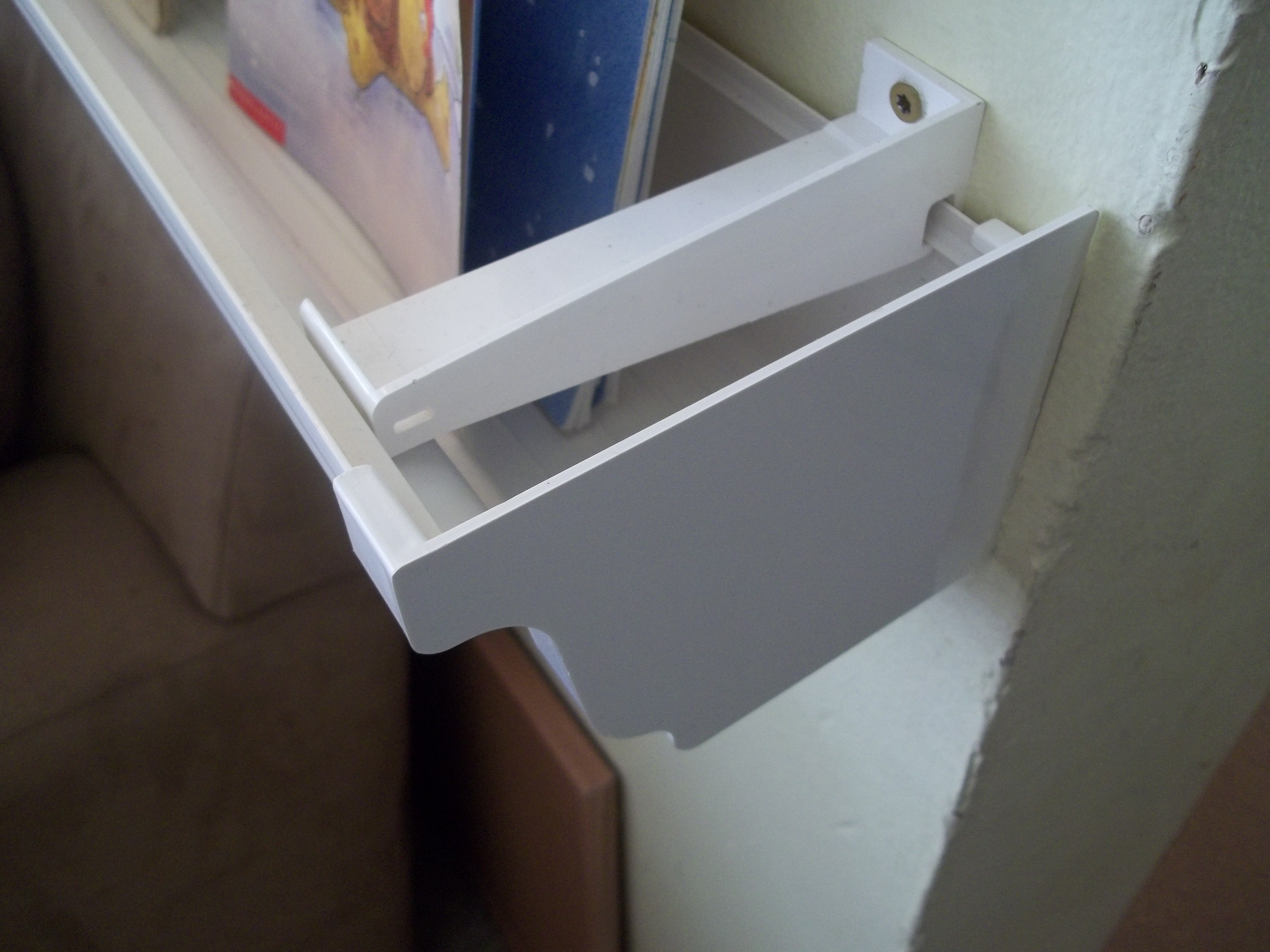Rain Gutter Book Shelves (with Pictures) Instructables