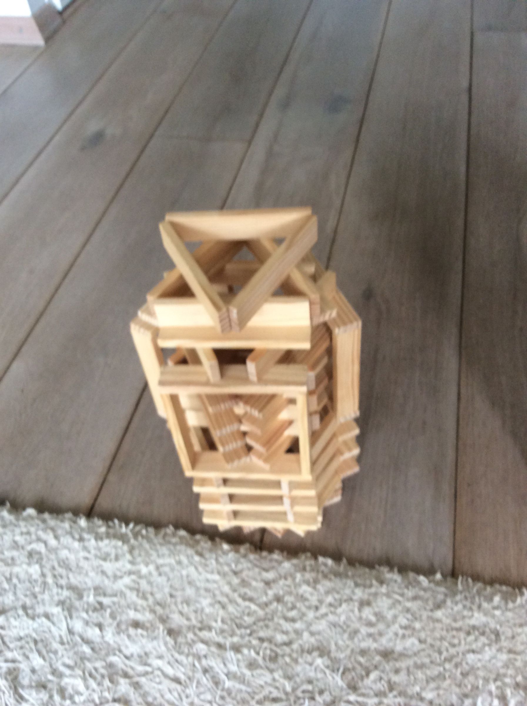 Kapla Triangel-tower