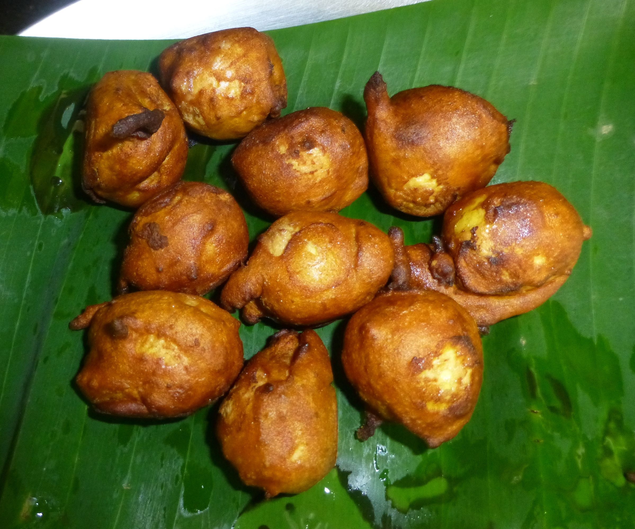 Egg Pakoda With Boiled Egg Yolk