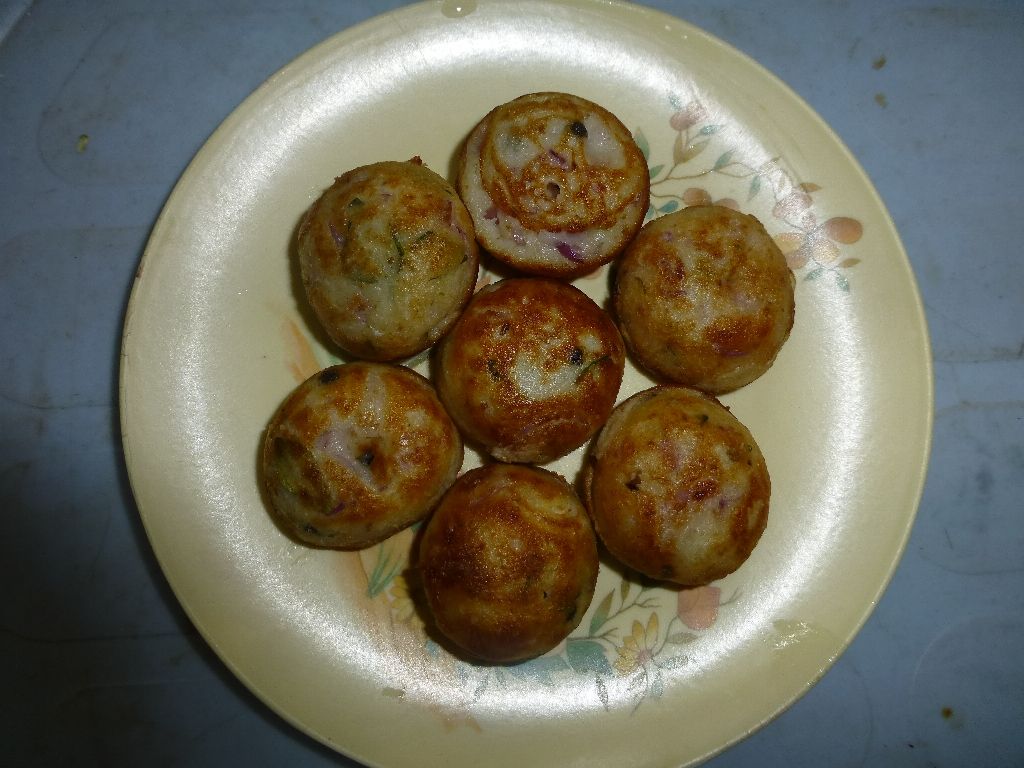 Kuzhi Paniyaram