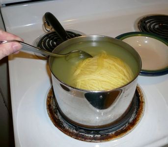 Shaded Yarn Skein - Dyed With Kool-Aid : 8 Steps (with Pictures ...