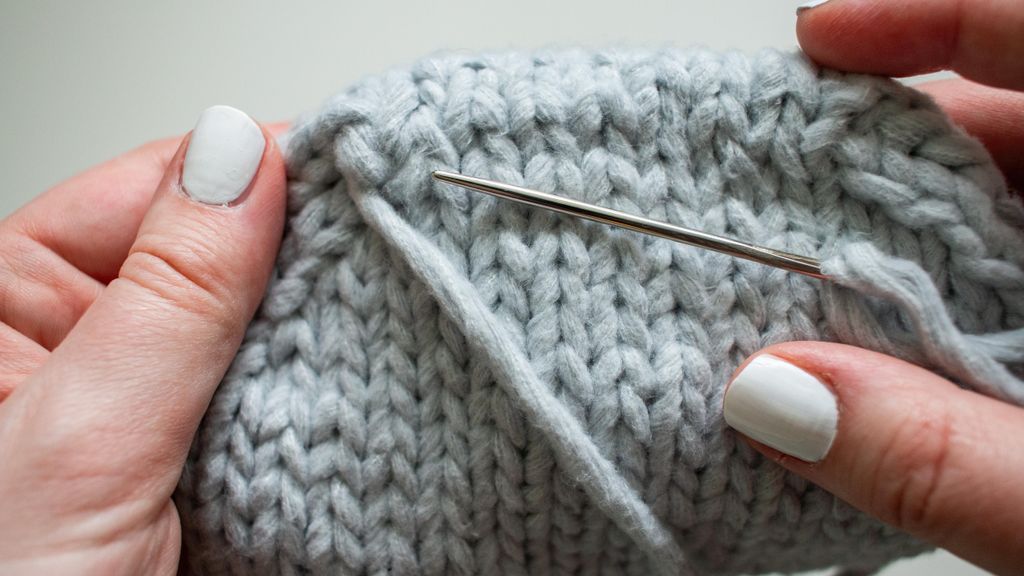 Kitchener Stitch Knitting Tutorial : 8 Steps (with Pictures ...
