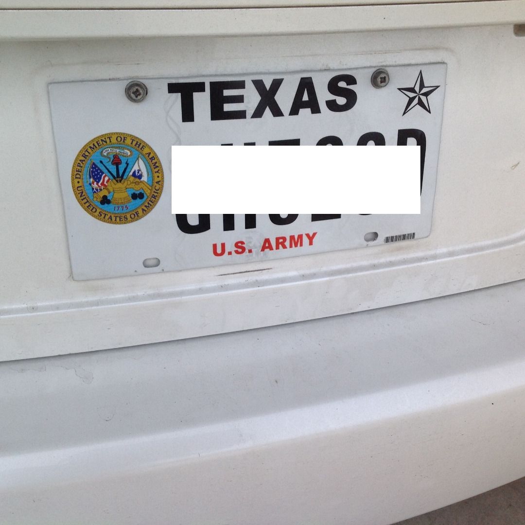 Stop Automobile License Plates From Rattling or Cutting You 4 Steps