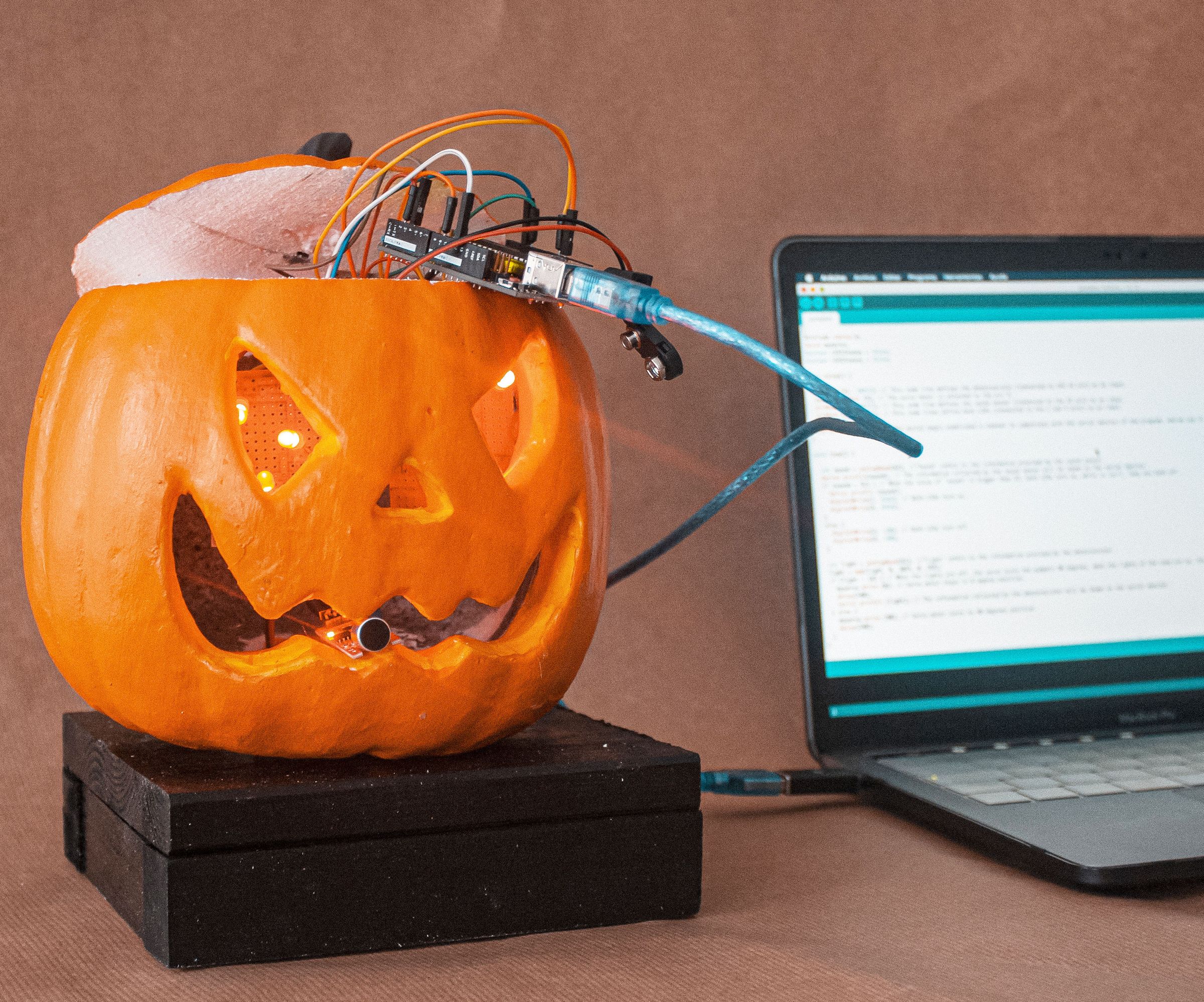 Interactive Jack-o'-lantern